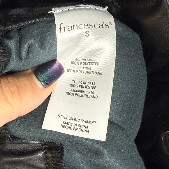 NEW Francesca’s Faux Leather Paperbag Pants Size Small Black Belted Pleated - Picture 8 of 9